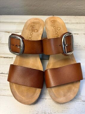 Yokono Tan Leather Buckle Wedge Sandals